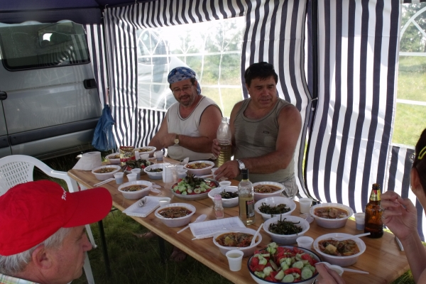 2010-07180010006D97B47DC-9F99-6BFC-7AFF-C13D82C6B94A.jpg