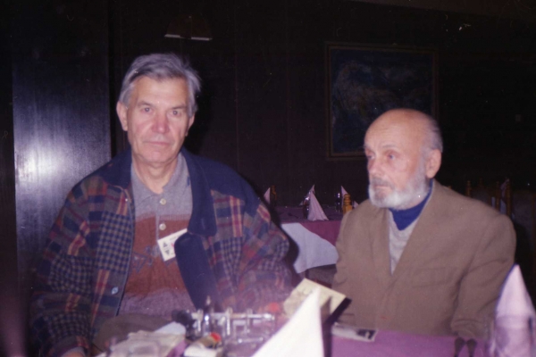 img494D95C15C2-4C02-2C9A-8724-33C4C6947905.jpg